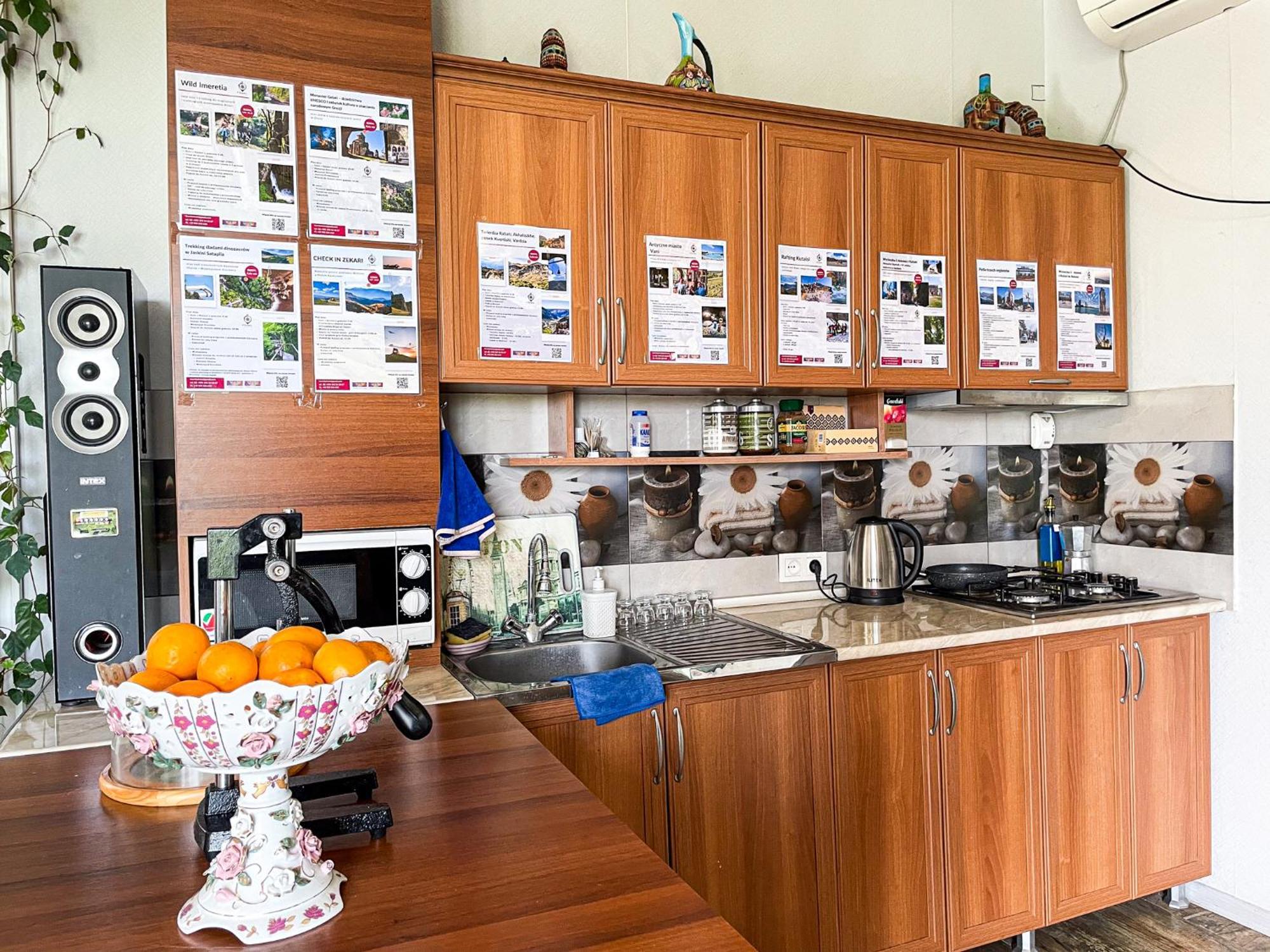 Hostel Kutaisi By Kote Экстерьер фото