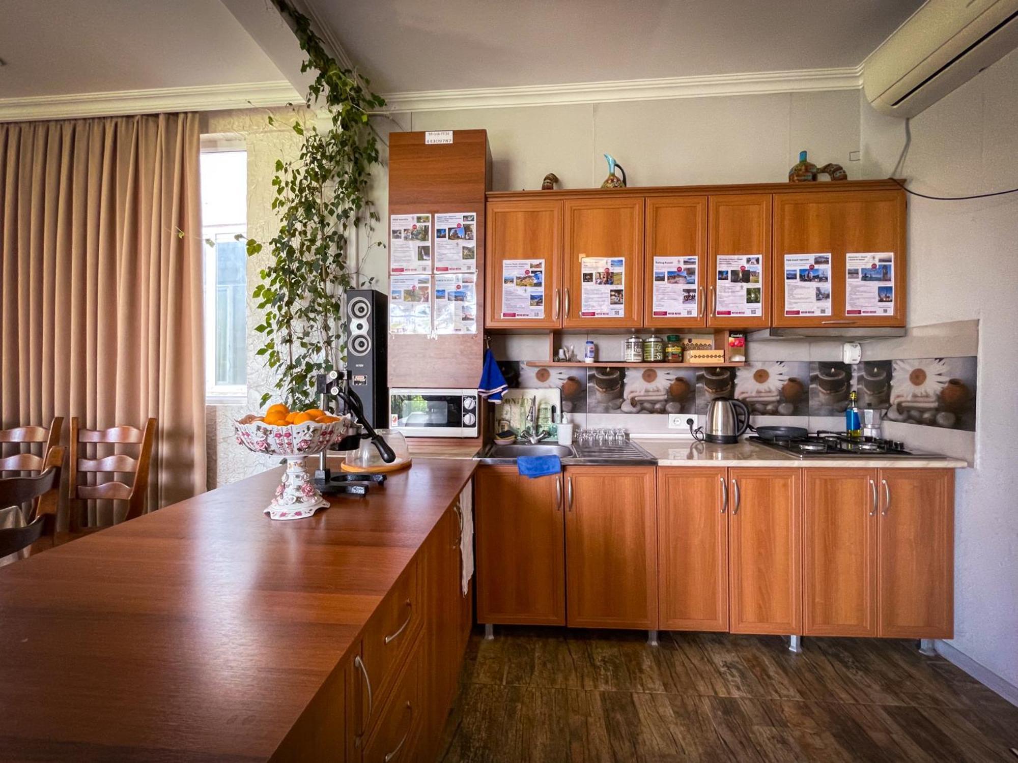 Hostel Kutaisi By Kote Экстерьер фото