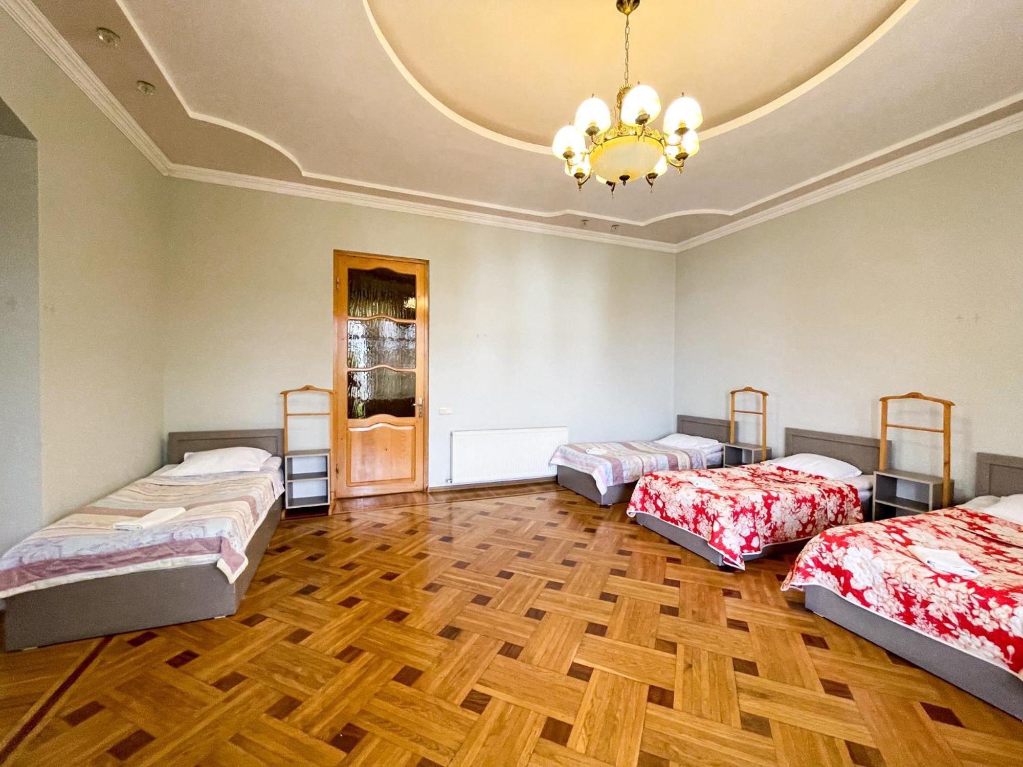 Hostel Kutaisi By Kote Экстерьер фото